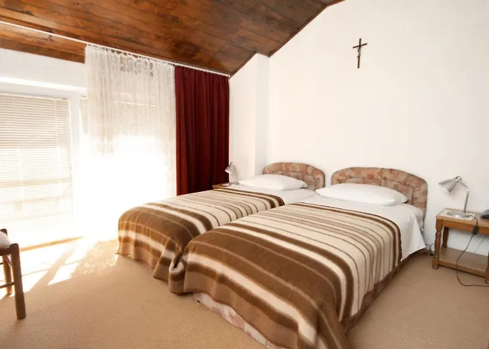 With A Swimming Pool Preko, Ugljan - 8180 3* Preko