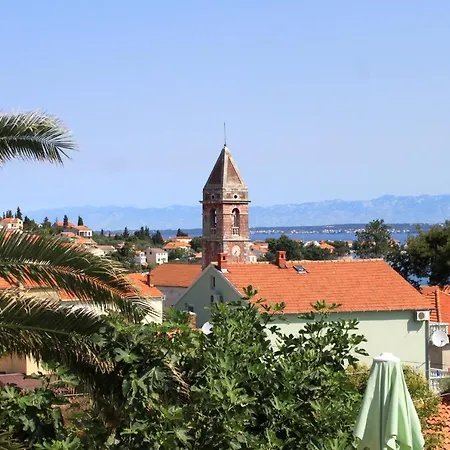 Pensjonat With A Swimming Pool Preko, Ugljan - 8180 3*