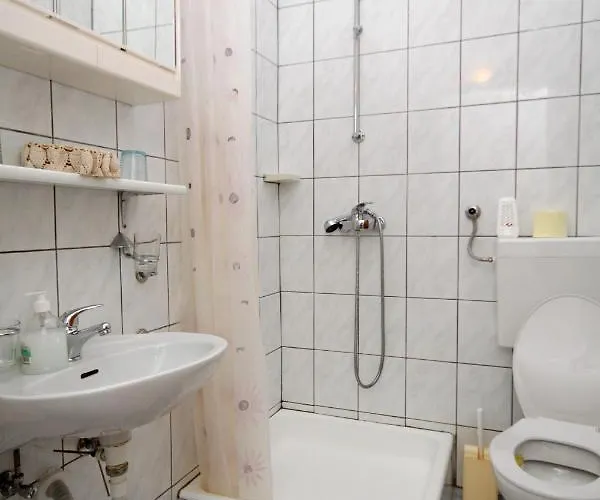 Vendégház With A Swimming Pool Preko, Ugljan - 8180