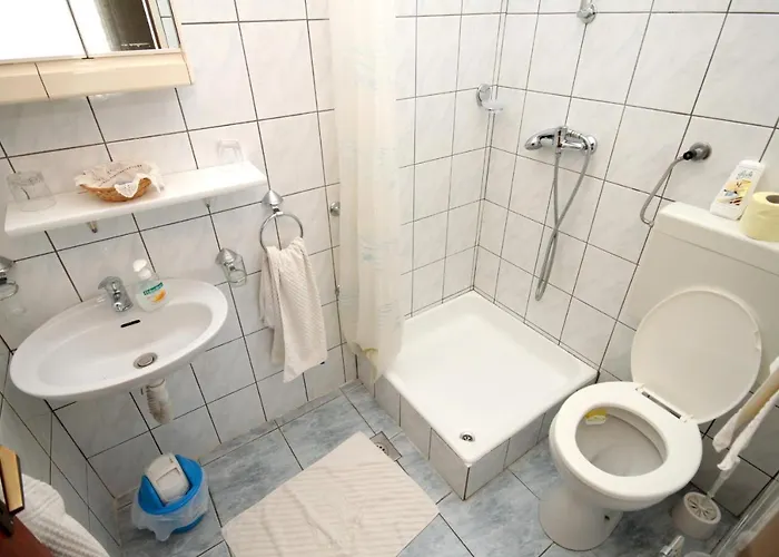 Vendégház With A Swimming Pool Preko, Ugljan - 8180